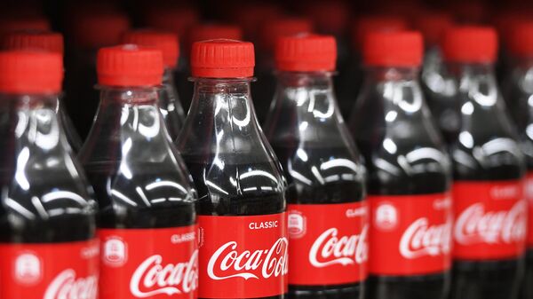 Coca-Cola. Архивное фото - Sputnik Кыргызстан
