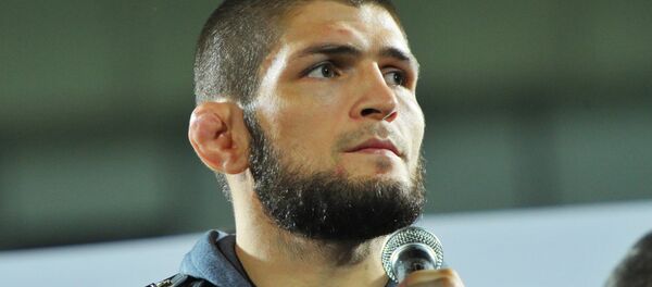 Чествование Хабиба Нурмагомедова в Махачкале - Sputnik Кыргызстан