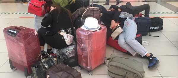 Түркияга иштегени барып алданып калган Кыргызстандын 46 жараны жардамга муктаж - Sputnik Кыргызстан