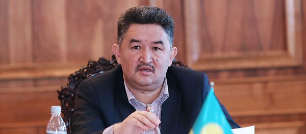 Лидер фракции Кыргызстан Алмазбек Баатырбеков - Sputnik Кыргызстан