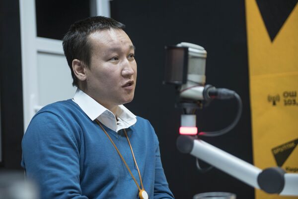 Шеф-редактор информационного агентства и радио Sputnik Кыргызстан Эркин Алымбеков - Sputnik Кыргызстан