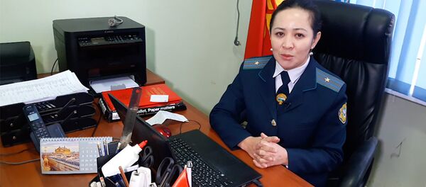Анара Мамбеталиеваны Мамэкотехинспекция кандай тосуп алды? Видео Анара Мамбеталиеваны Мамэкотехинспекция кандай тосуп алды? Видео - Sputnik Кыргызстан