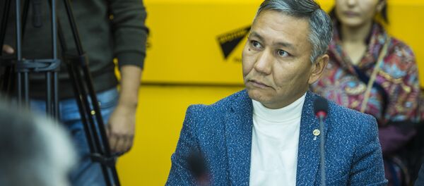 Эйр Манас авиакомпаниясынын финансы боюнча директорунун орун басары Данияр Арынов - Sputnik Кыргызстан