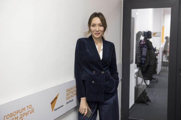 Писали, что я работаю проституткой, — известная казахстанка посетила Бишкек - Sputnik Кыргызстан