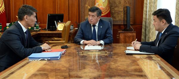 Президент КР Сооронбай Жээнбеков принял министра иностранных дел страны Чынгыза Айдарбекова - Sputnik Кыргызстан
