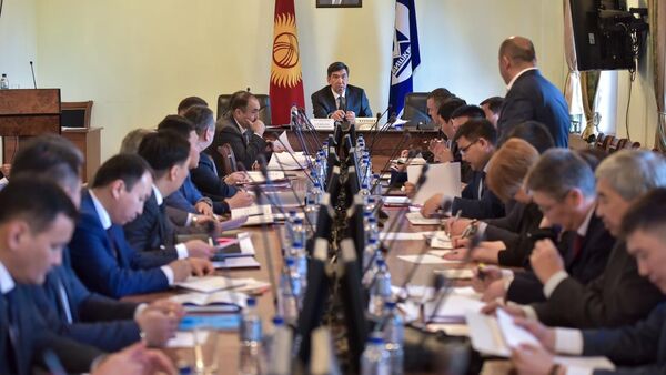 Плановое совещание под председательством градоначальника Азиза Суракматова - Sputnik Кыргызстан