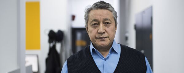 Соода-өнөр жай палатасынын өкүлү Болот Купешов - Sputnik Кыргызстан