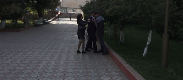 Соцэксперимент Щипач провели в Оше — актера чуть не избили Соцэксперимент Щипач провели в Оше — актера чуть не избили - Sputnik Кыргызстан