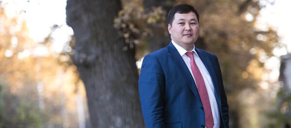 MegaCom компаниясынын башкы директорлугуна дайындалган Акылбек Жамангулов - Sputnik Кыргызстан