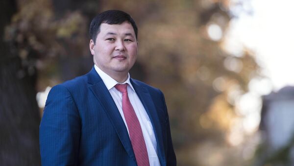 Кандидат в депутаты ЖК от партии Биримдик Акылбек Жамангулов - Sputnik Кыргызстан