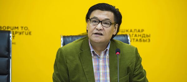 Председатель ТПП КР Кубат Рахимов Председатель ТПП КР Кубат Рахимов - Sputnik Кыргызстан