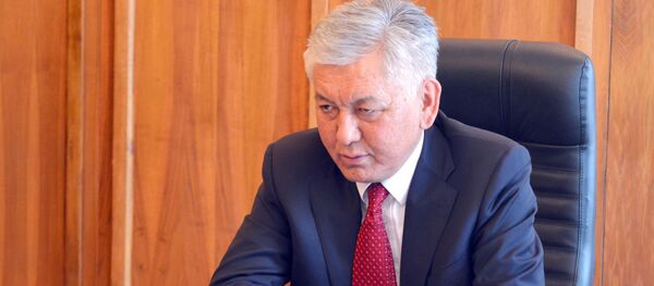 ЖК депутаты Иса Өмүркулов. Архив ЖК депутаты Иса Өмүркулов. Архив - Sputnik Кыргызстан