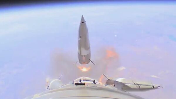 Авария ракеты Союз-ФГ — видео момента ЧП с бортовых камер - Sputnik Кыргызстан
