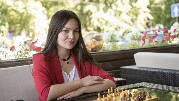 Семикратная чемпионка КР по шахматам Диана Омурбекова - Sputnik Кыргызстан