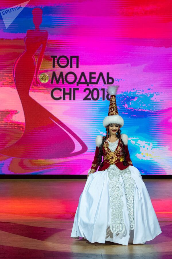 Финал конкурса Топ Модель СНГ 2018 в Ереване - Sputnik Кыргызстан