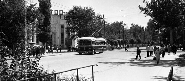 Фото: Мы отыскали фотографии Бишкека, которые разорвут ваше сердце - Sputnik Кыргызстан