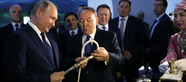 Визит президента РФ В. Путина в Казахстан. День второй - Sputnik Кыргызстан