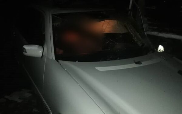 Авария случилась в Кара-Сууйском районе в ночь с 9 на 10 ноября на первом километре трассы Ош — Кара-Суу - Sputnik Кыргызстан
