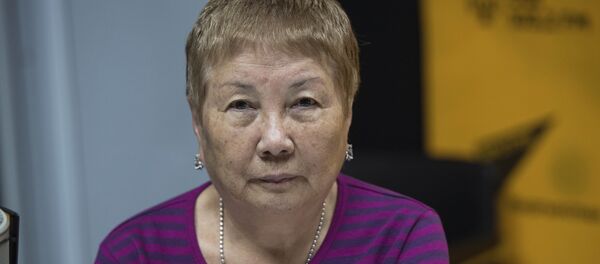 Директор Ассоциации групп семейных врачей и семейных медсестер Суйумжан Мукеева - Sputnik Кыргызстан