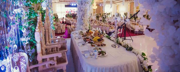 Сезон свадеб в Бишкеке - Sputnik Кыргызстан