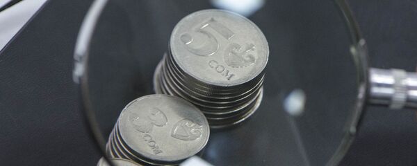 Обращение сома в КР Обращение сома в КР - Sputnik Кыргызстан