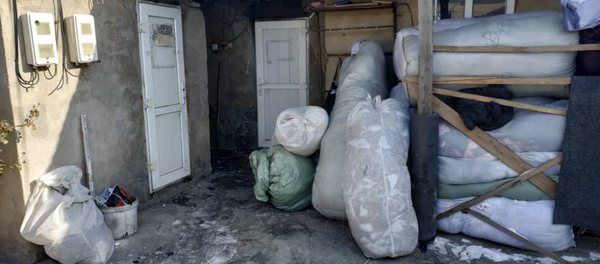 Бишкекте экологияны булгаган жеке мончолор текшерилип жатат. Бишкекте экологияны булгаган жеке мончолор текшерилип жатат. - Sputnik Кыргызстан