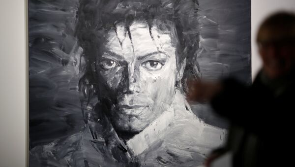 Выставка Майкл Джексон: On the wall в Париже. Архивное фото - Sputnik Кыргызстан