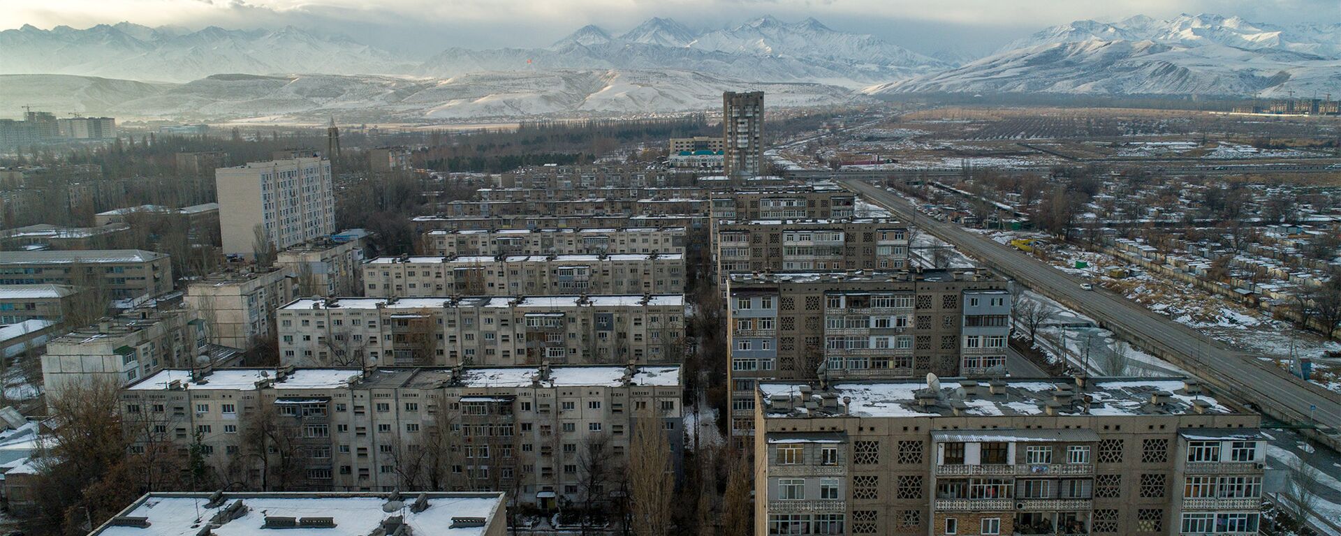 Вид на утренний Бишкек. Архивное фото - Sputnik Кыргызстан, 1920, 03.01.2022