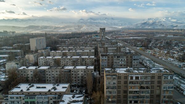 Вид с дрона на 10 микрорайон Бишкека. Архивное фото - Sputnik Кыргызстан