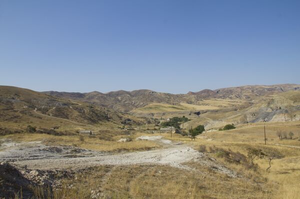 Рудник Ак-Моло в Аксыйском районе Джалал-Абадской области  - Sputnik Кыргызстан