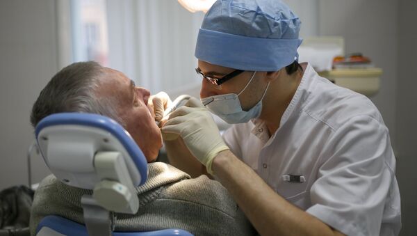 Работа клинической стоматологической поликлиники в Волгограде - Sputnik Кыргызстан
