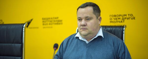 Директор единого правового центра Вигенс Владимир Плужник  - Sputnik Кыргызстан