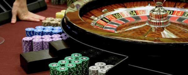 Рулетка и игровые фишки в казино. Архивное фото - Sputnik Кыргызстан