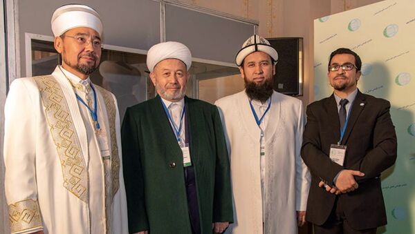 Международный форум Ислам и вопросы глобализации проходившим в Париже - Sputnik Кыргызстан