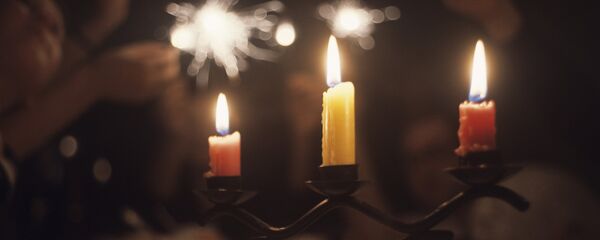 Жанып турган шамдар. Архив - Sputnik Кыргызстан