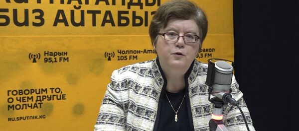 Как звучит произведение Айтматова на немецком языке — видео - Sputnik Кыргызстан