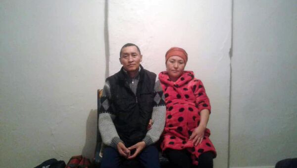Помощь Курманбеку Жанузакову, заболевшему раком легких - Sputnik Кыргызстан