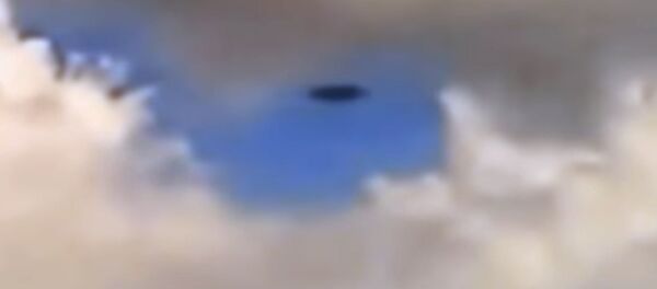 НЛО над Нью-Йорком сняли на видео очевидцы - Sputnik Кыргызстан