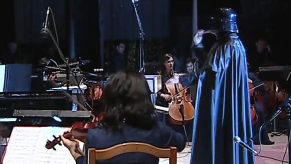 Потрясающе! Как кыргызстанский оркестр исполняет Имперский марш — видео - Sputnik Кыргызстан