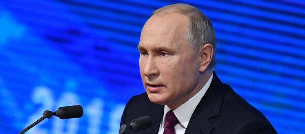 Ежегодная большая пресс-конференция президента РФ В. Путина - Sputnik Кыргызстан