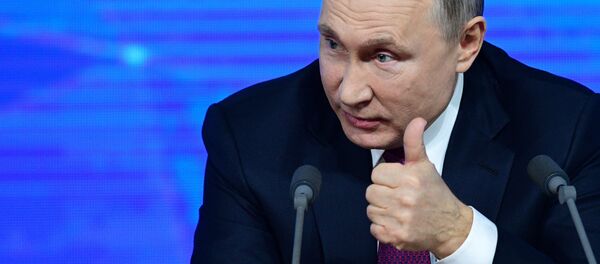 Ежегодная большая пресс-конференция президента РФ В. Путина - Sputnik Кыргызстан