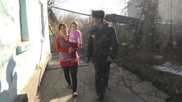 Как работает бишкекский участковый — один день из жизни милиционера. Видео - Sputnik Кыргызстан