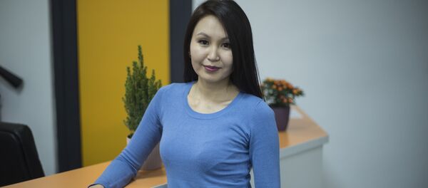 Ведущая утренней программы Замана на КТРК Анара Бейшекеева Ведущая утренней программы Замана на КТРК Анара Бейшекеева - Sputnik Кыргызстан