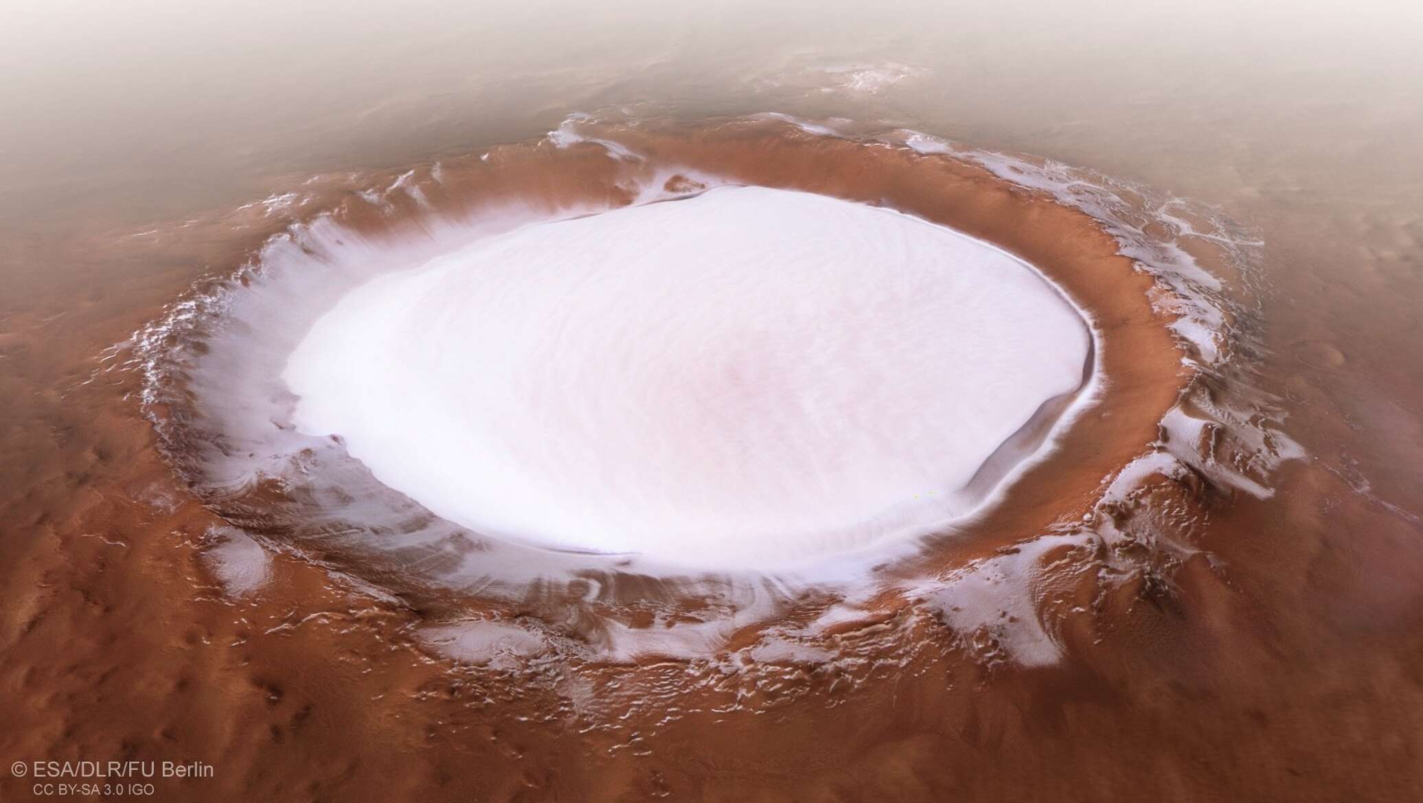 Не тающую в воде. Марс кратер Королев. Королёв (Марсианский кратер). Гидросфера Марса. Кратер Королева лед.