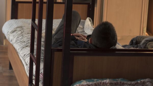 Воспитанник центра реабилитации беспризорных детей. Архивное фото - Sputnik Кыргызстан