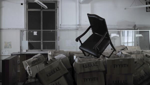 Кресло в складе. Архивное фото - Sputnik Кыргызстан
