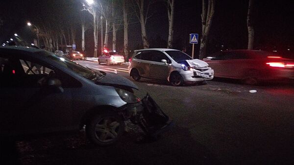 ДТП на проспекте Айтматова в Бишкеке - Sputnik Кыргызстан