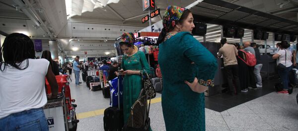 Ситуация в международном аэропорту имени Ататюрка в Стамбуле Ситуация в международном аэропорту имени Ататюрка в Стамбуле - Sputnik Кыргызстан