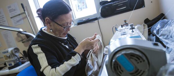 Швея Шайыр Сагынбаева - Sputnik Кыргызстан