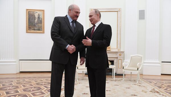 Президент РФ Владимир Путин и президент Белоруссии Александр Лукашенко во время встречи. - Sputnik Кыргызстан
